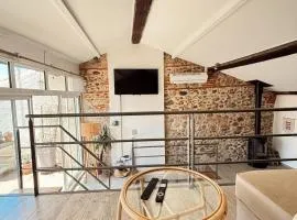 Ancienne cave rénovée & terrasse ensoleillée