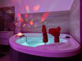 Love Room Ô Fruit de la passion，位于哥西尔的酒店