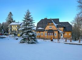 Hotel Waldschl&ouml;sschen und Spezialit&auml;tenrestaurant，位于奥伯霍夫的民宿