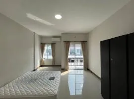 ทาวน์โฮมทรัพย์มาลีโครงการ9ลำพูน