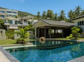 Seaview Bliss 2BR with Balcony Paradise Apartment