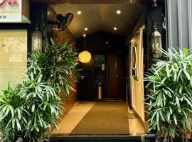 The Majlis Hotel - Colaba Mumbai