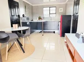 Latifahs Home