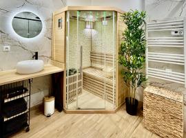 Détente et Sauna Privatif - T2 Cosy St-Géraud，位于欧里亚克的酒店