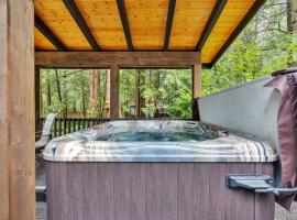 Chalet Seraphina - Cozy Pet Friendly Hot tub，位于桑迪的酒店