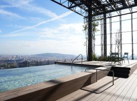 aparto Diagonal Suites，位于埃斯普卢加·德·隆布雷格的酒店