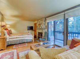 Hidden Valley 29 D，位于马姆莫斯湖的酒店