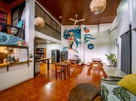 Sandy Toes Hostel，位于萨玛拉的酒店