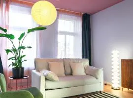 Zentrumsnahe 2-Zimmer Wohnung mit privatem Parkplatz und Balkon