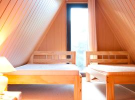 Ferienhaus am See，位于Perlin的酒店