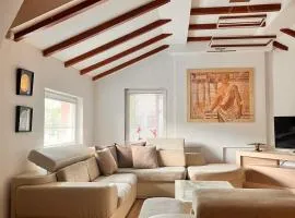 TopHill Villa