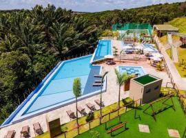 Apartamento em Resort no Litoral sul，位于帕纳米林的酒店