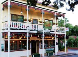 The National Hotel，位于詹姆斯敦的酒店