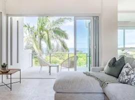The Platinum 3BR Luxe Residence in Sunshine Beach