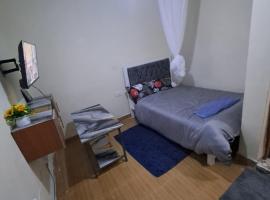 Humble Homes studio apartment Thika Town CBD access to Netflix,wifi and views，位于Thika的酒店