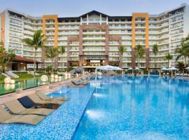 Condo at Krystal Grand Resort，位于布塞里亚斯的酒店