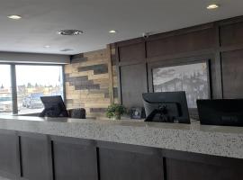 Super 8 by Wyndham Spruce Grove，位于Spruce Grove的酒店