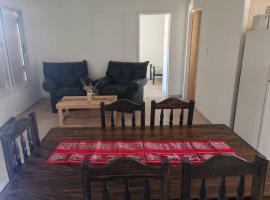 Cabaña Estelares Barreal，位于Calingasta的酒店