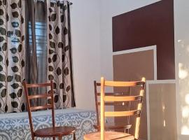 Pearl farmstay，位于库斯哈尔纳加尔的酒店