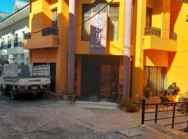 Hotel Mount Heaven，位于穆里的酒店