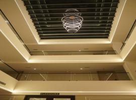 Hotel P4 City Center Jabalpur，位于贾巴尔普尔的酒店