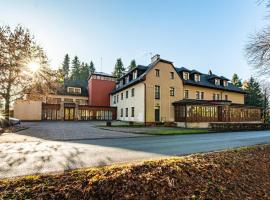 Wellness Golf Hotel Morris，位于玛丽亚温泉的酒店