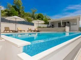 Villa Rusula -Makarska by Villas Guide