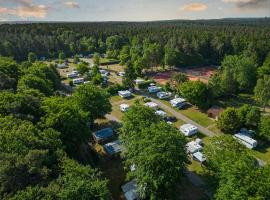 KNAUS Campingpark Bleckede - Elbtalaue，位于布莱克德的酒店