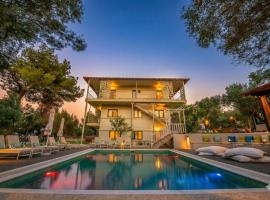 Elies 33 Bio Retreat，位于阿菲托斯的酒店