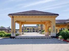 Weslaco Inn by Capital O Near Mercedes