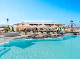 The Amethyst Exclusive Suites Oia，位于伊亚的酒店