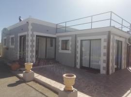 PauMar Guesthouse，位于萨瑟兰的酒店