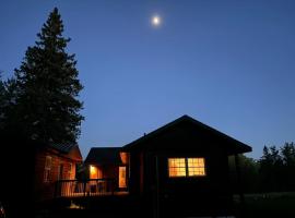 Snowmobile, ATV, Horseback Riding Haven with Quick Trail Access & Games & Entertainment Room，位于Nevis的酒店