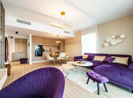 Best Residence - High-End Suites with Private Parking - by Solinis Homes，位于布加勒斯特的酒店