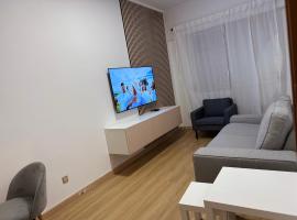 Apartamento T2 Odivelas remodelado，位于奥迪韦拉什的酒店