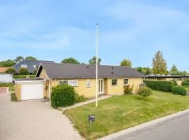 Cozy home for a family for stay