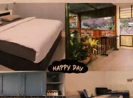 Happy Day, 2 bedroom home for up to 6 people