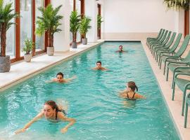 Hotel 5 HILLS DRAGASANI，位于Drăgăşani的酒店