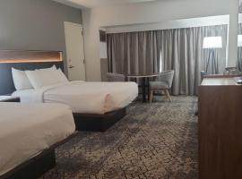 The Plaza Hotel Columbus at Capitol Square，位于哥伦布的酒店