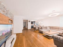 Briger Ferienwohnung direkt in der Stadt Brig，位于布里格的酒店