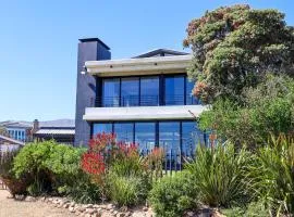 iMoyo Ocean Villa Hermanus