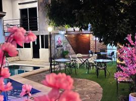 VILLA NAPOLI，位于圣安娜的酒店