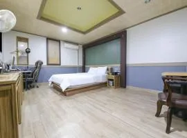 KS Hotel