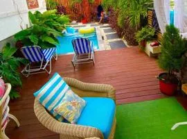 Villa De Lasannta - by ZenBreak