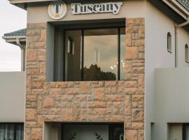 Tuscany Vryburg，位于Vryburg的酒店
