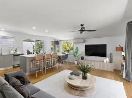 Sea of Love - Holiday Home