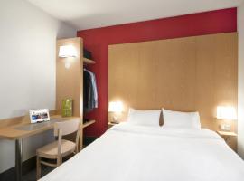 B&B HOTEL Grenoble Centre Alpexpo，位于格勒诺布尔的酒店