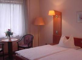 Hotel Am Hofjagdrevier，位于贝格费尔德的酒店