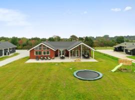 Villavilla 472 - Grenå Strand, Østjylland，位于格雷诺的酒店