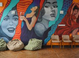 Grand Ranketha Resort，位于卡卢特勒的酒店